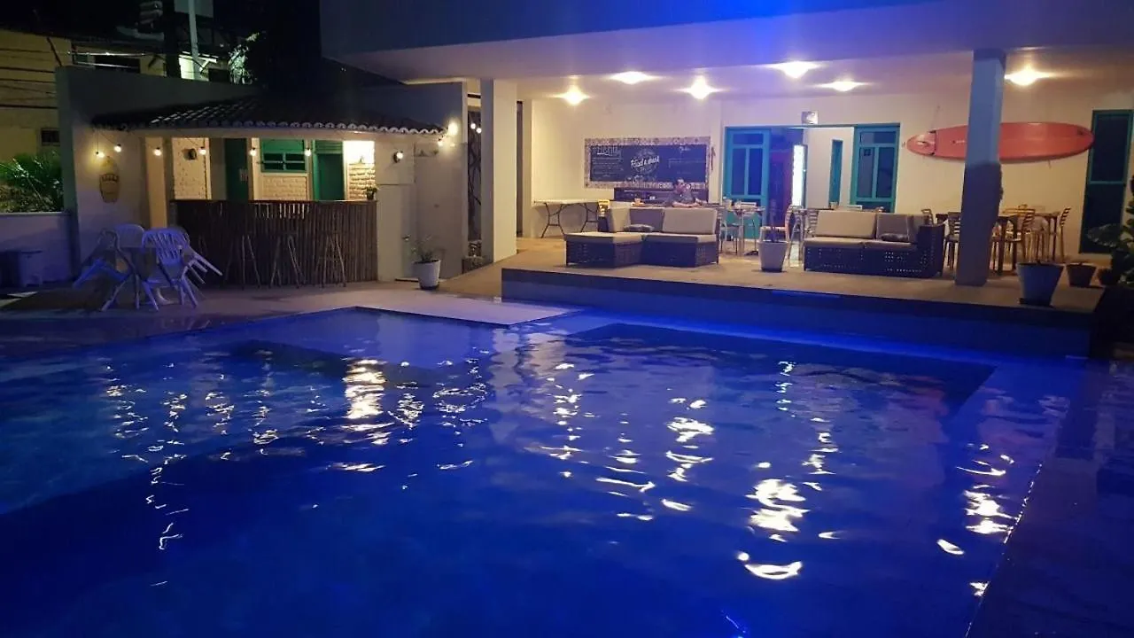 Casa Turquesa Na Praia De Ponta Negra Por Carpediem Natal Brasilien